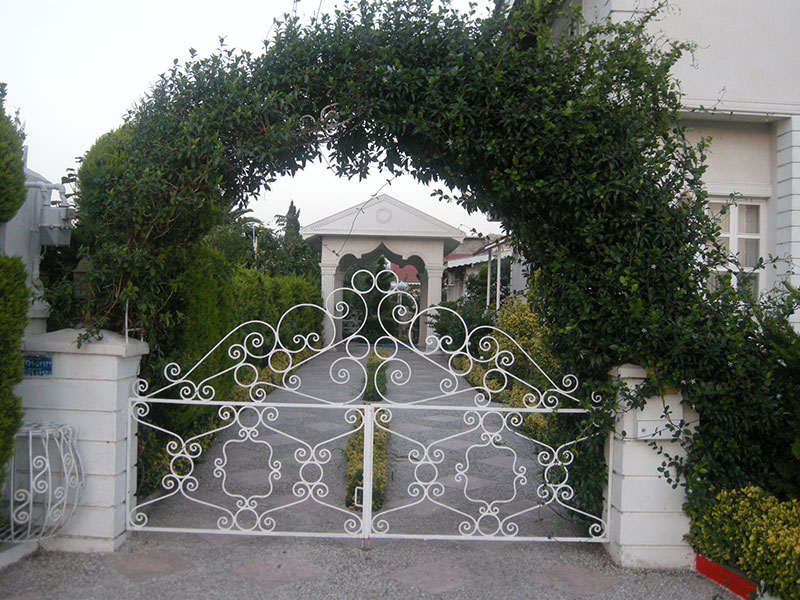 اجاره-ویلا-بندرانزلی-دهکده ساحلی-۱۲۰۰متر زمین-۳۰۰متر زیربنا